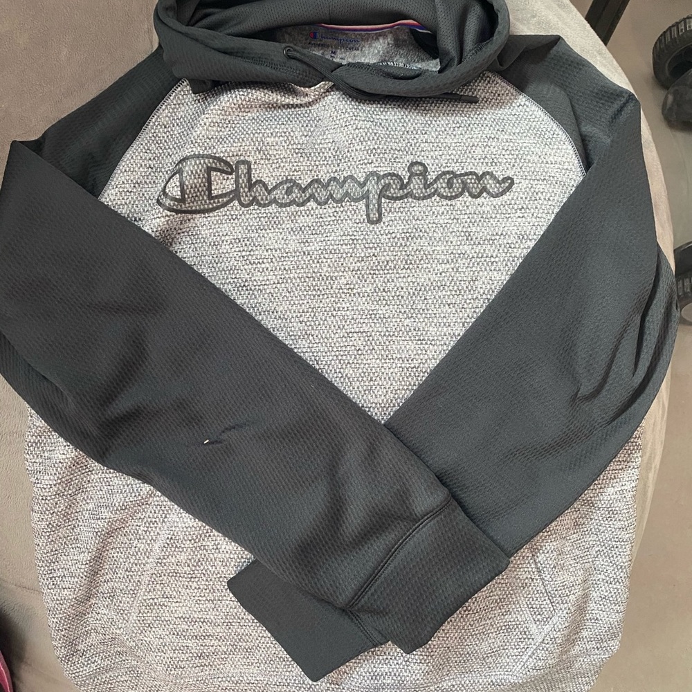 Men’s Champion Hooded sweatshirt